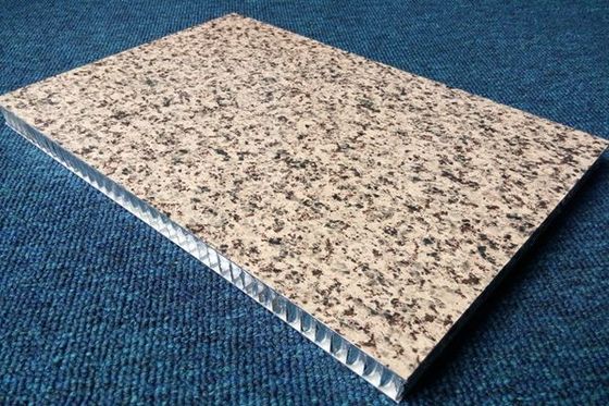kupować Aluminiowe panele pączkowe standardowy rozmiar komórki Aluminiowy pól pączkowy / Aluminiowy pól kanapkowy online manufacture