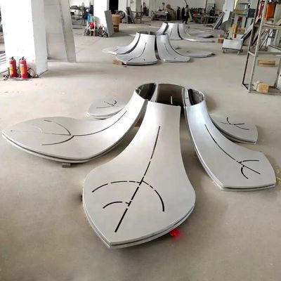 kupować Zastosowalny panel metalowy z aluminium hiperbolicznego do dekoracji fasady komercyjnej online manufacture