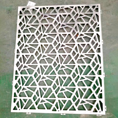 Niestandardowy projekt Perforated Aluminium Sheet dla dekoracji budynków
