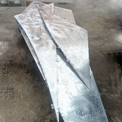 Trójkątne lub niestandardowe arkusze aluminiowe z wykończeniem powierzchni anty-UV do wykończenia ścian zewnętrznych i dekoracji
