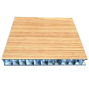 Wysokiej wytrzymałości Aluminium Honeycomb Composite Panel Dostosowywalny PVDF Coating Farby drewna