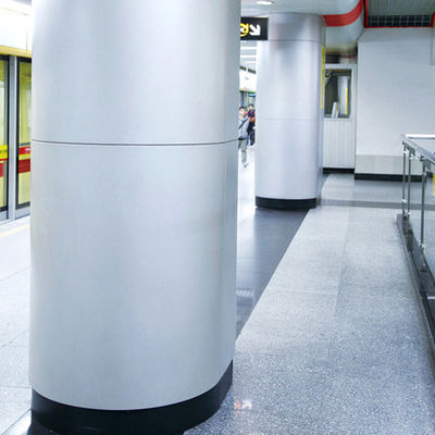 Półkołowe zakrzywione panele ścienne z aluminium dostosowane do pokrycia kolumn i dekoracji